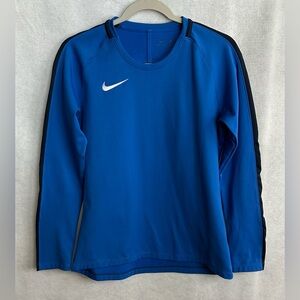 Nike Women’s Blue Dri-Fit Pullover Top